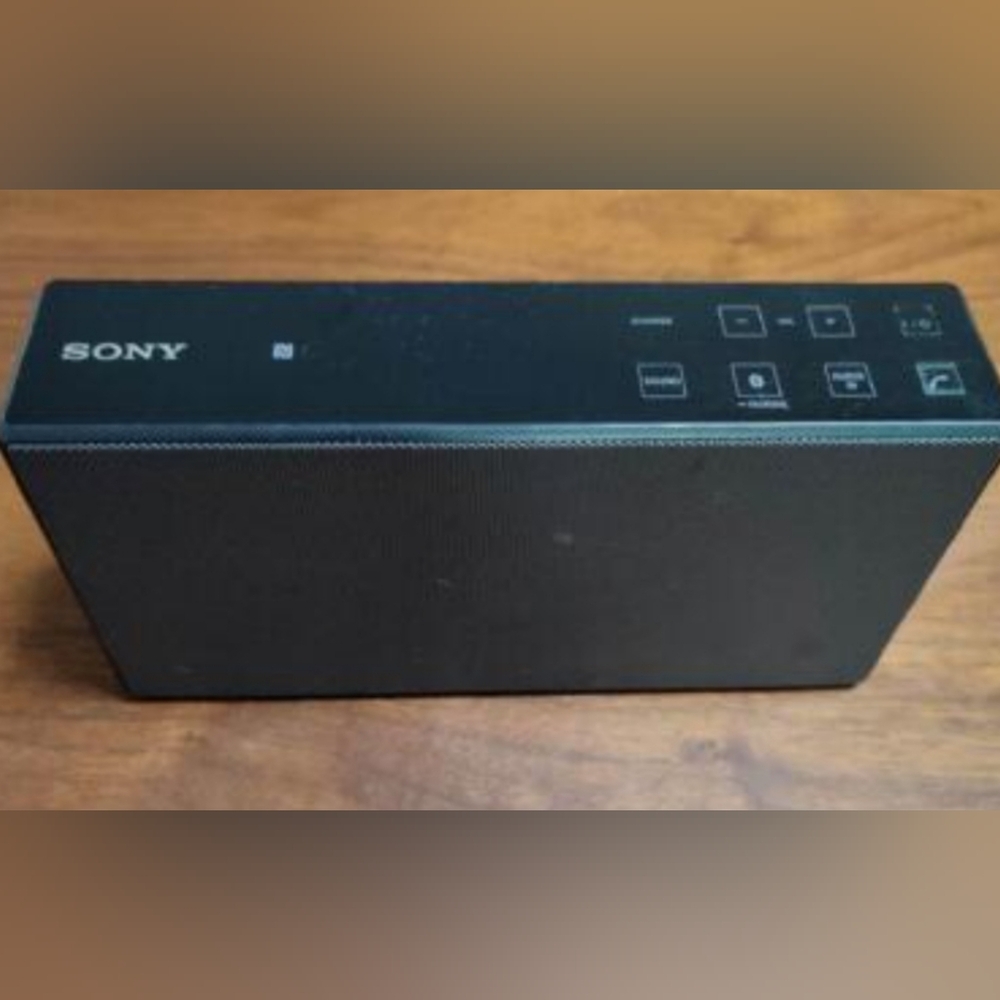 Sony SRS-X55 Portable Wireless Bluetooth NFC Connect Speaker